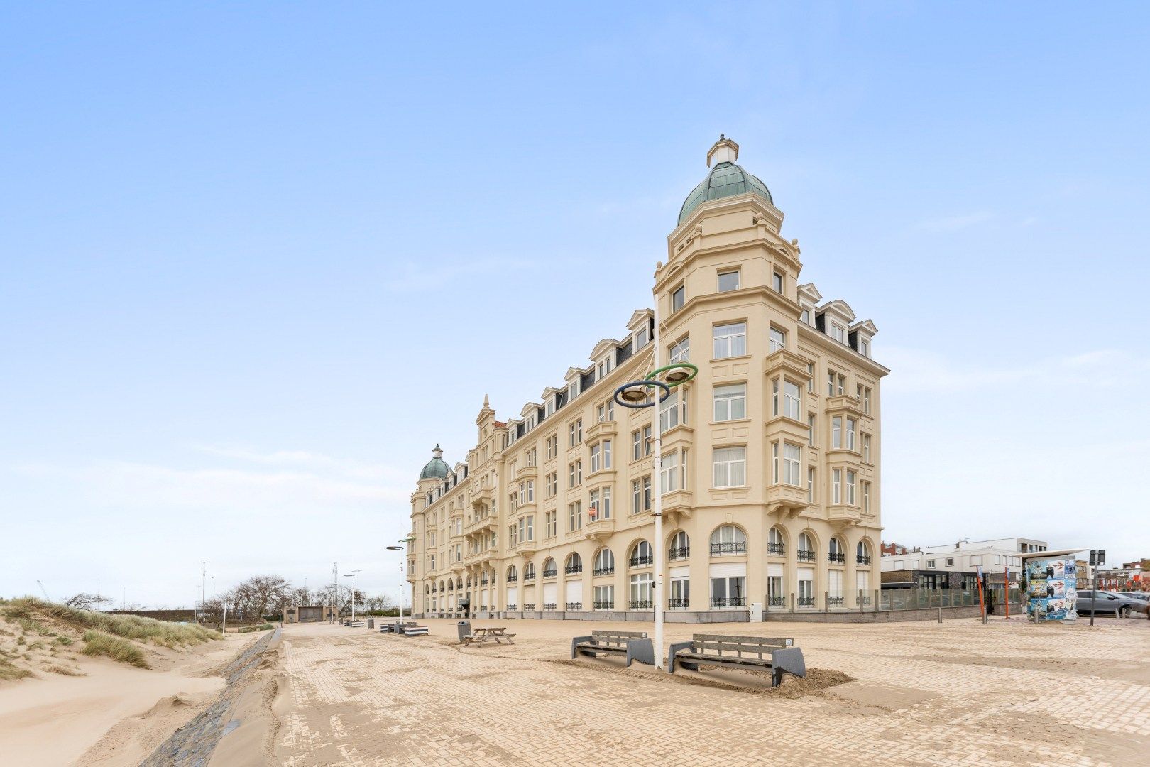 Studio in Residentie Palace – vlak aan strand en duinen van Zeebrugge foto 10
