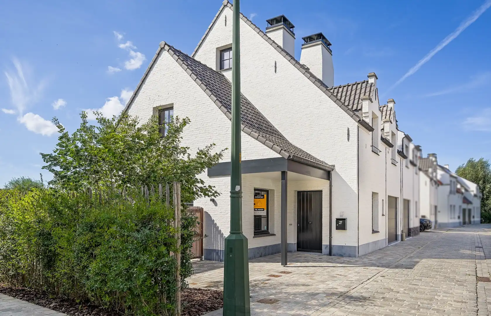 High-end wonen in deze energiezuinige driegevelvilla met zuidwesttuin foto 2