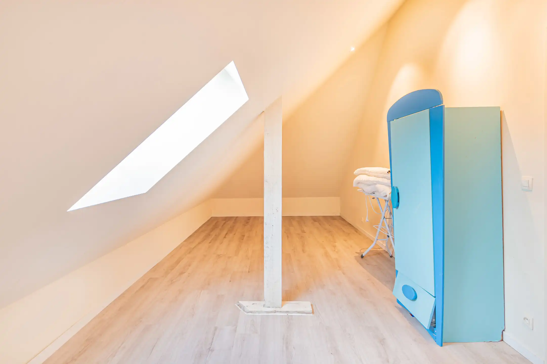 Rustig wonen in een ruime alleenstaande woning in Heffen foto 13