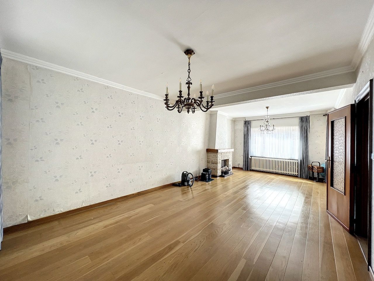 Mooie brede woning gelegen in de Bondgenotenlaan te Heist. foto 4