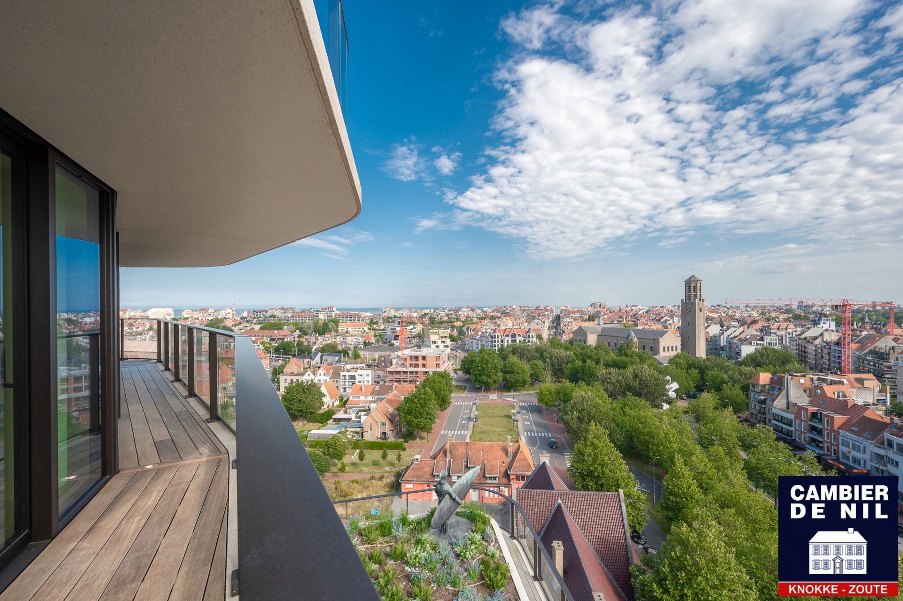 Nieuwbouw appartement met adembenemende zichten  foto 22