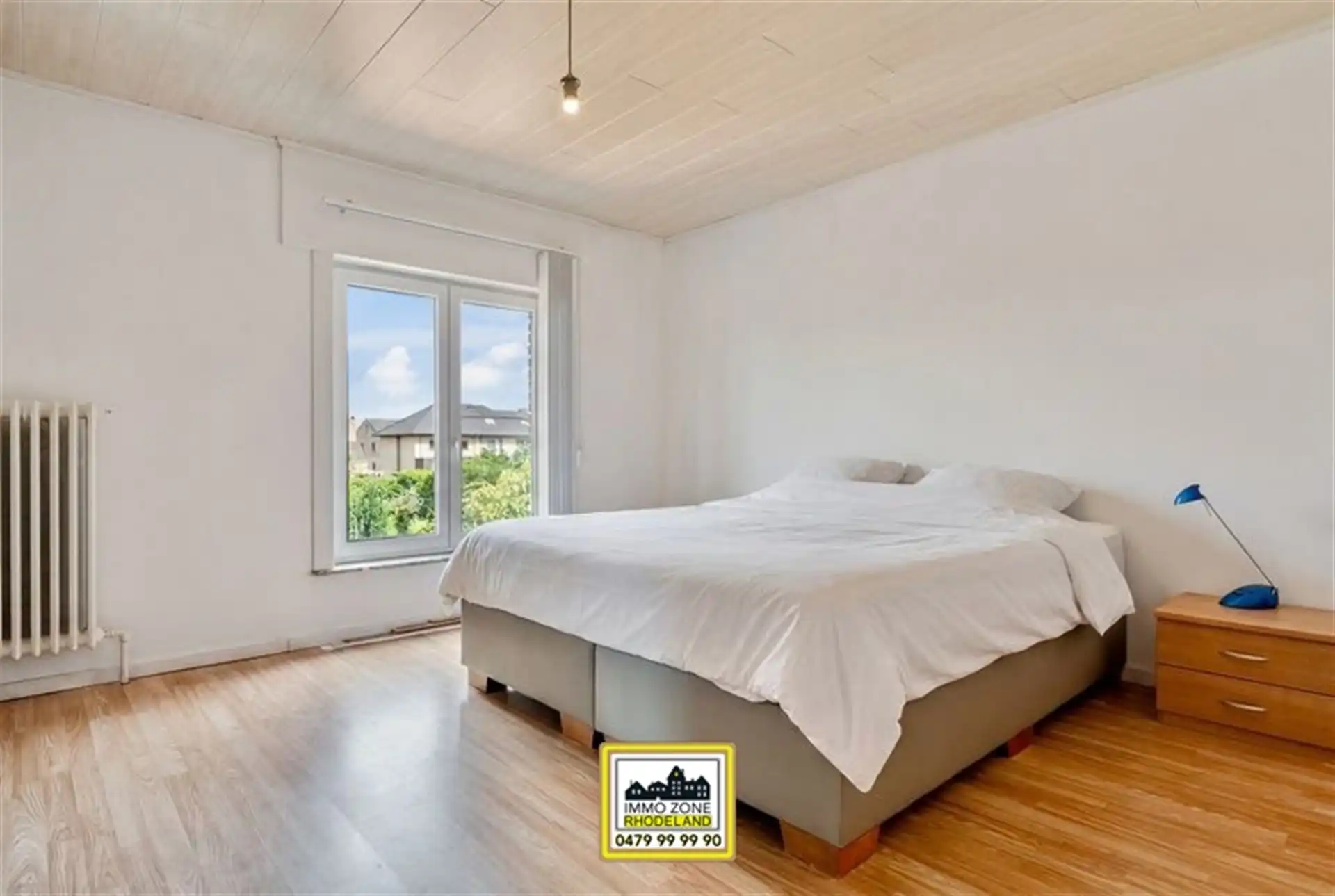 Zeer ruime woning met magazijn en tuin foto 14