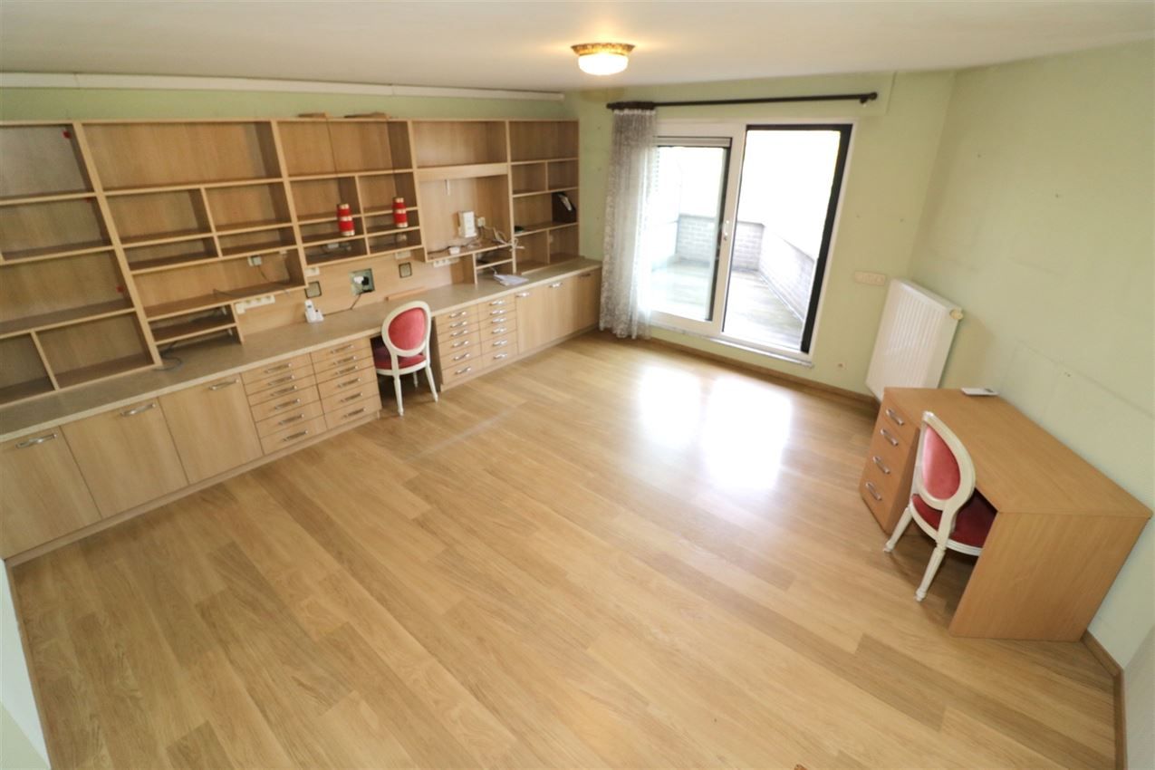 Energiezuinige duplex, 2 grote slpkmrs., autostpl., kelderberging en zolder foto 17