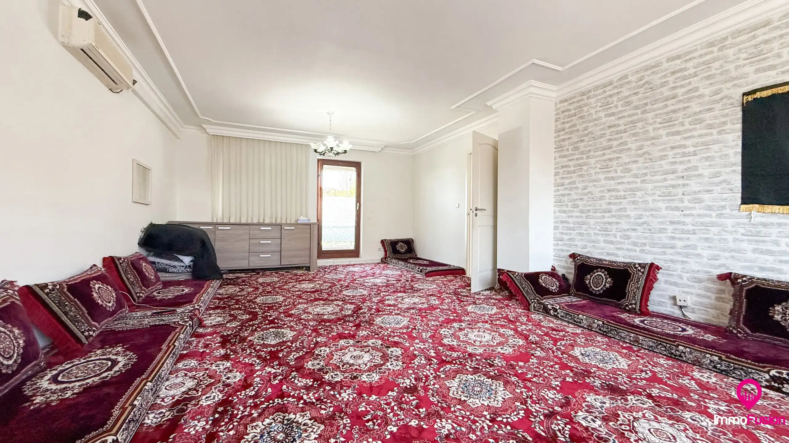 Ruim appartement met 3 slpks en tuin nabij het centrum! foto 4