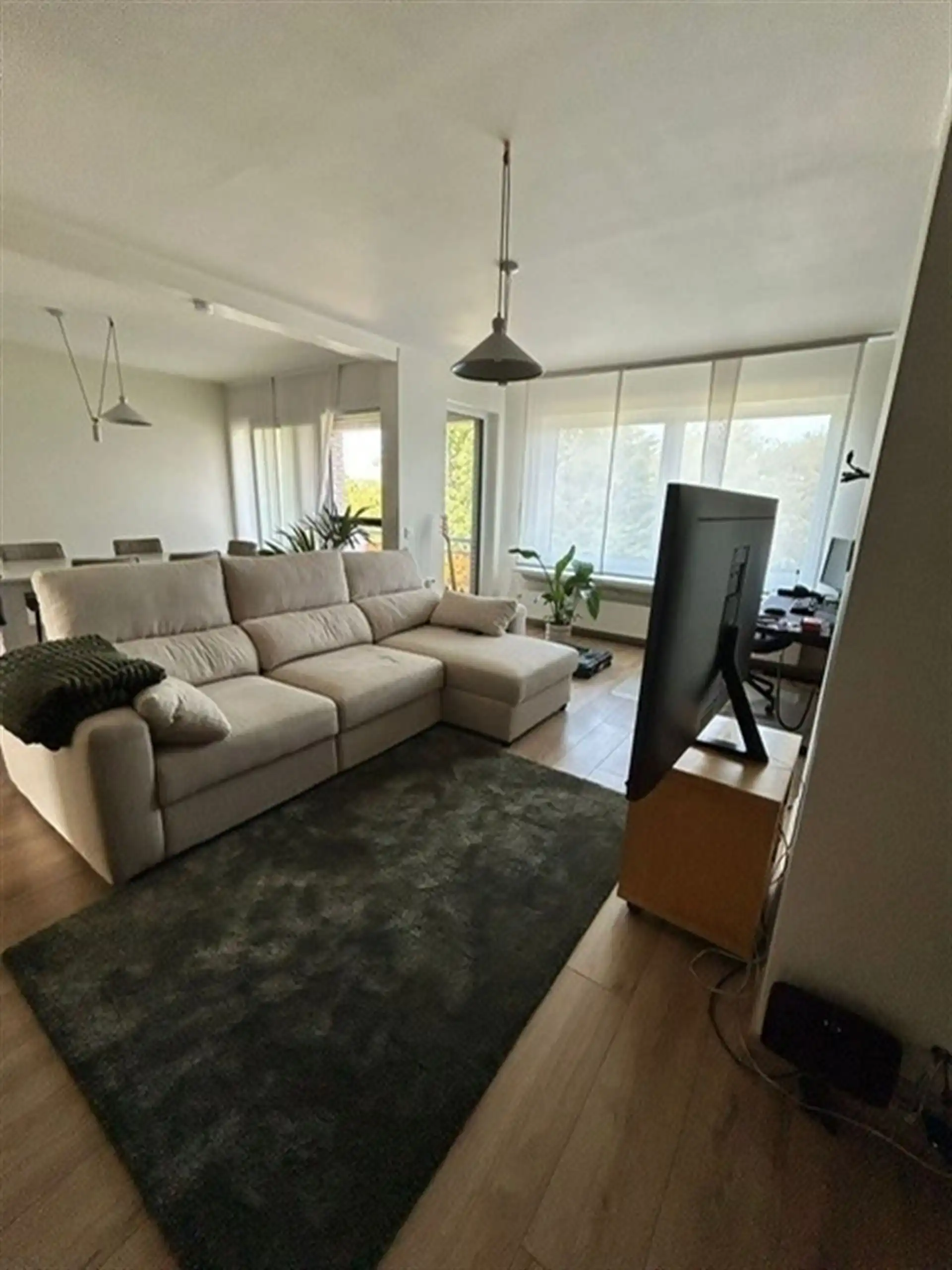 AANGENAAM APPARTEMENT MET TERRAS EN KELDERBERGING, RUSTIG GELEGEN NABIJ DE DORPSKERN foto 2