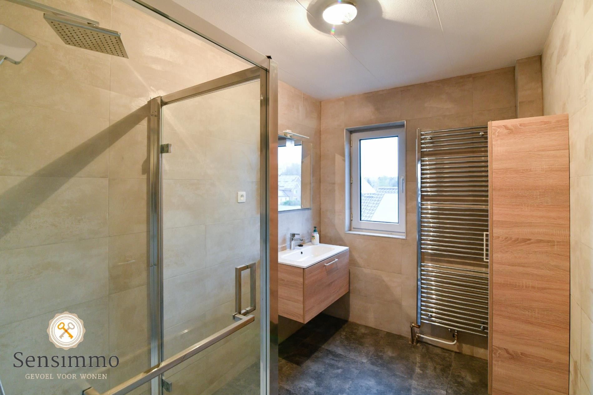 Prachtig gelegen modern 2slpk-appartement met garagebox foto 13