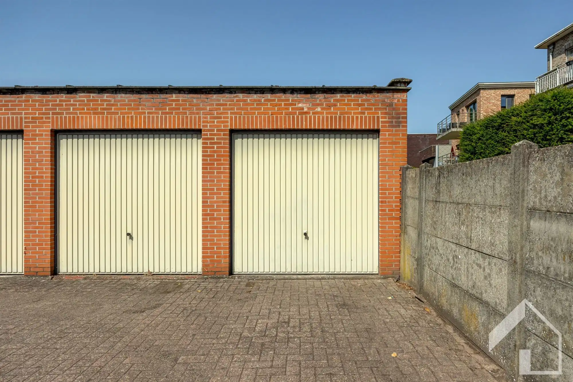 Ruim appartement op de 1e verdieping met garagebox foto 12