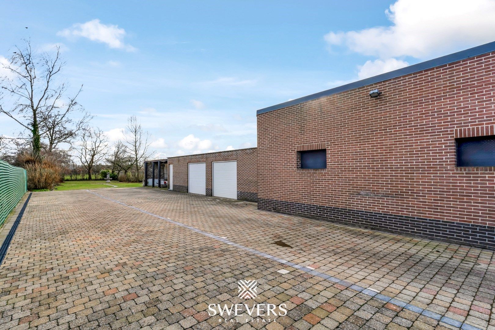 Instapklare woning met handelszaak en appartement in Geetbets foto 46