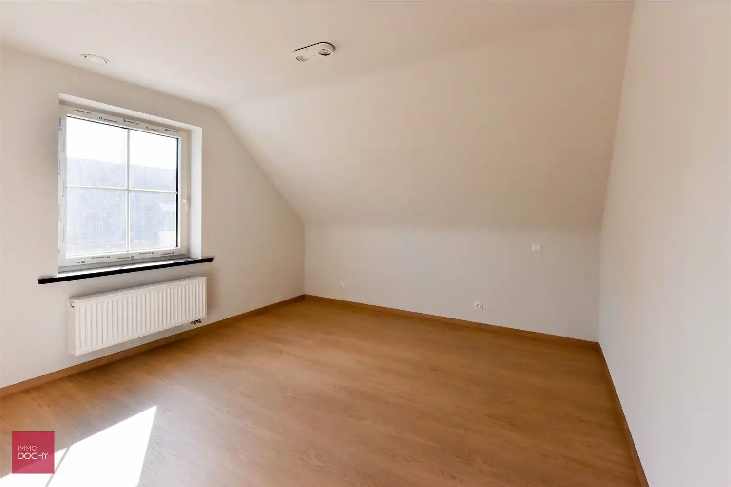 Recente woning te VICHTE in recente verkaveling | Pachtgoed.. foto 6