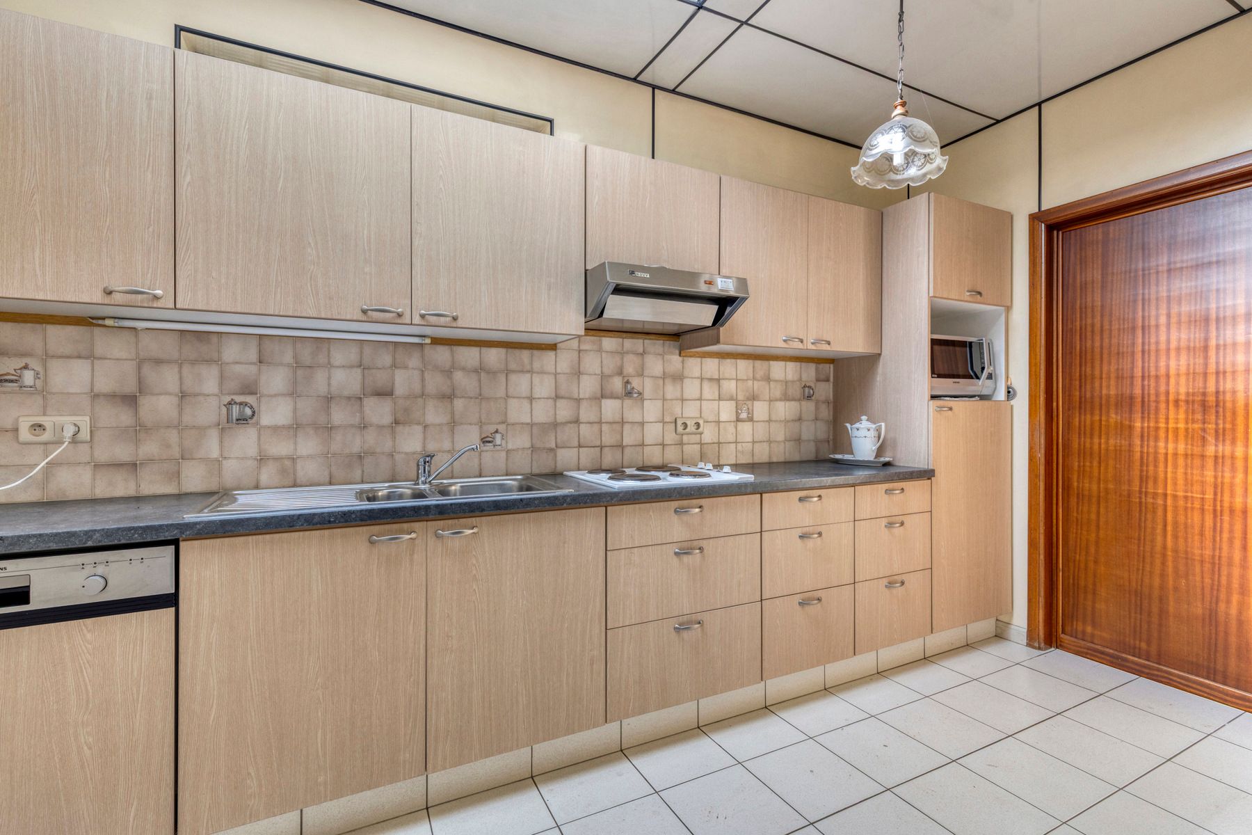 Te renoveren HOB op 9a 38ca met 3 slaapkamers! foto 7