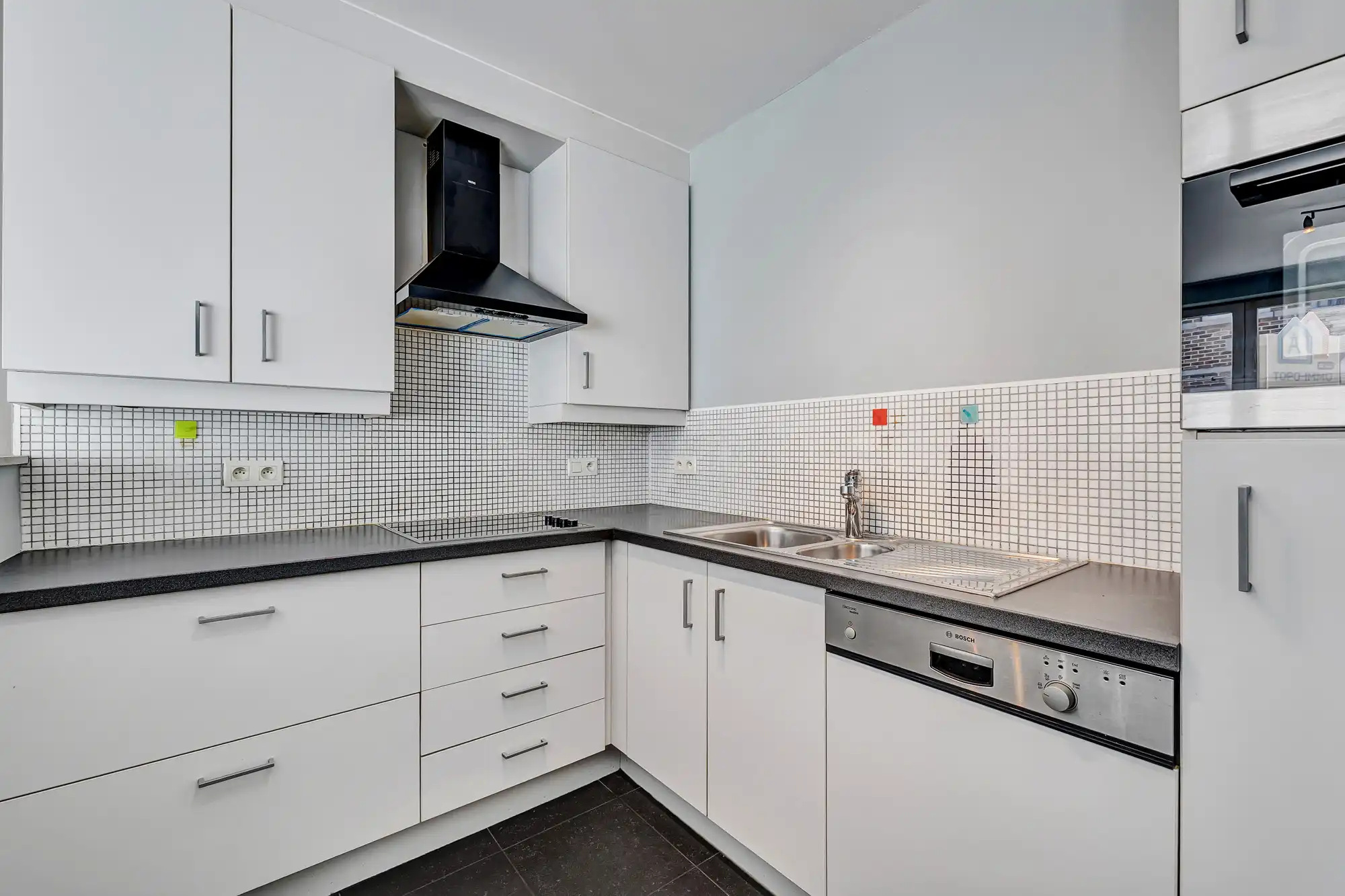 Instapklaar appartement met 2 slpks in centrum Liedekerke foto 6