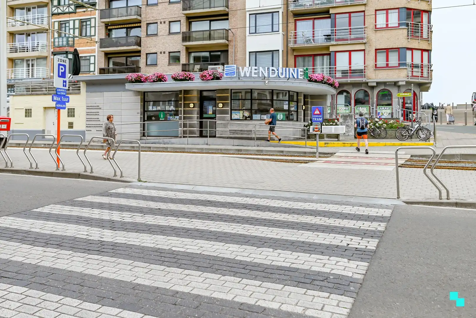 Commercieel gelegen investeringspand met stabiele huuropbrengst in Wenduine foto 18