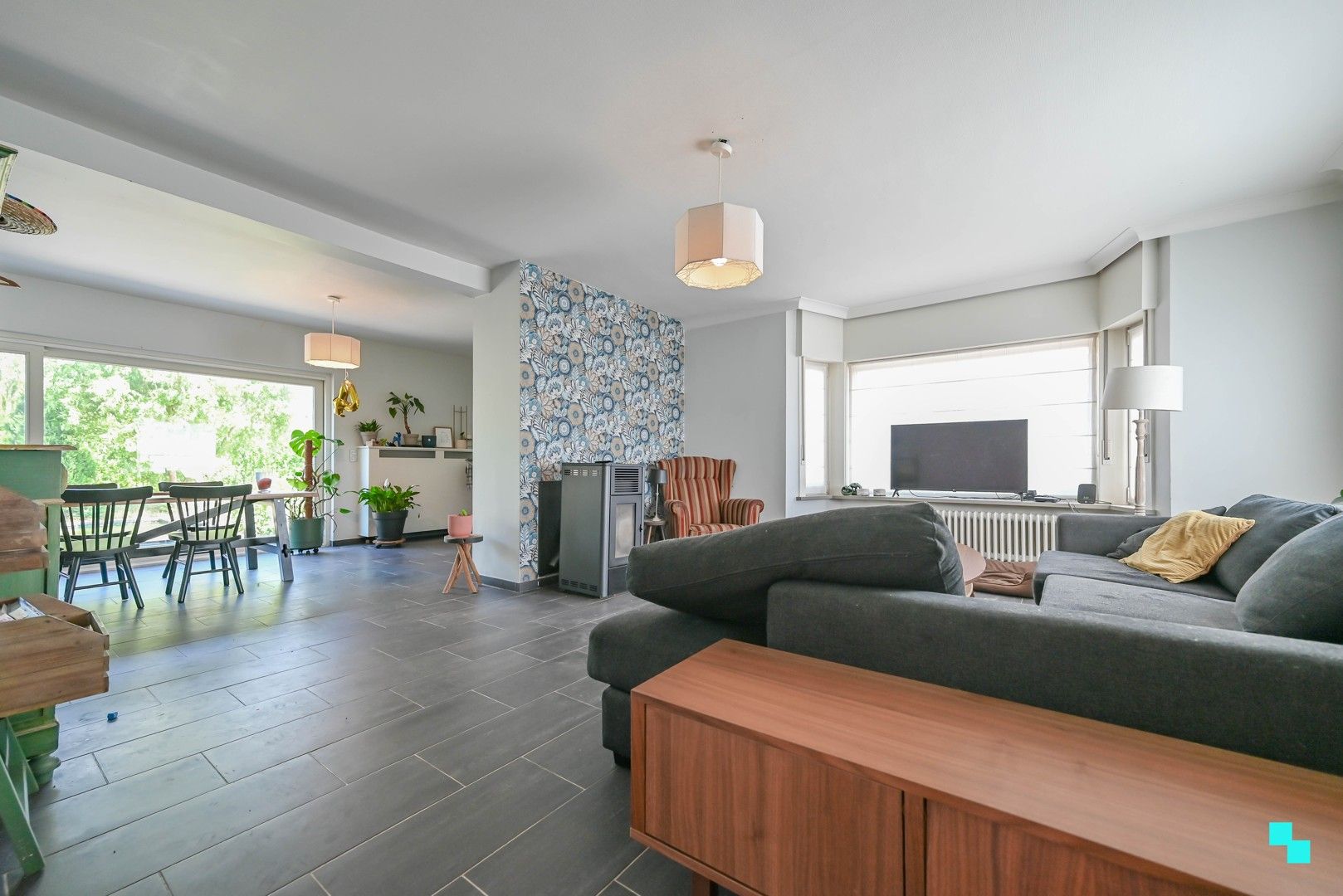 Ruime alleenstaande woning in een groene omgeving te Ardooie foto 3