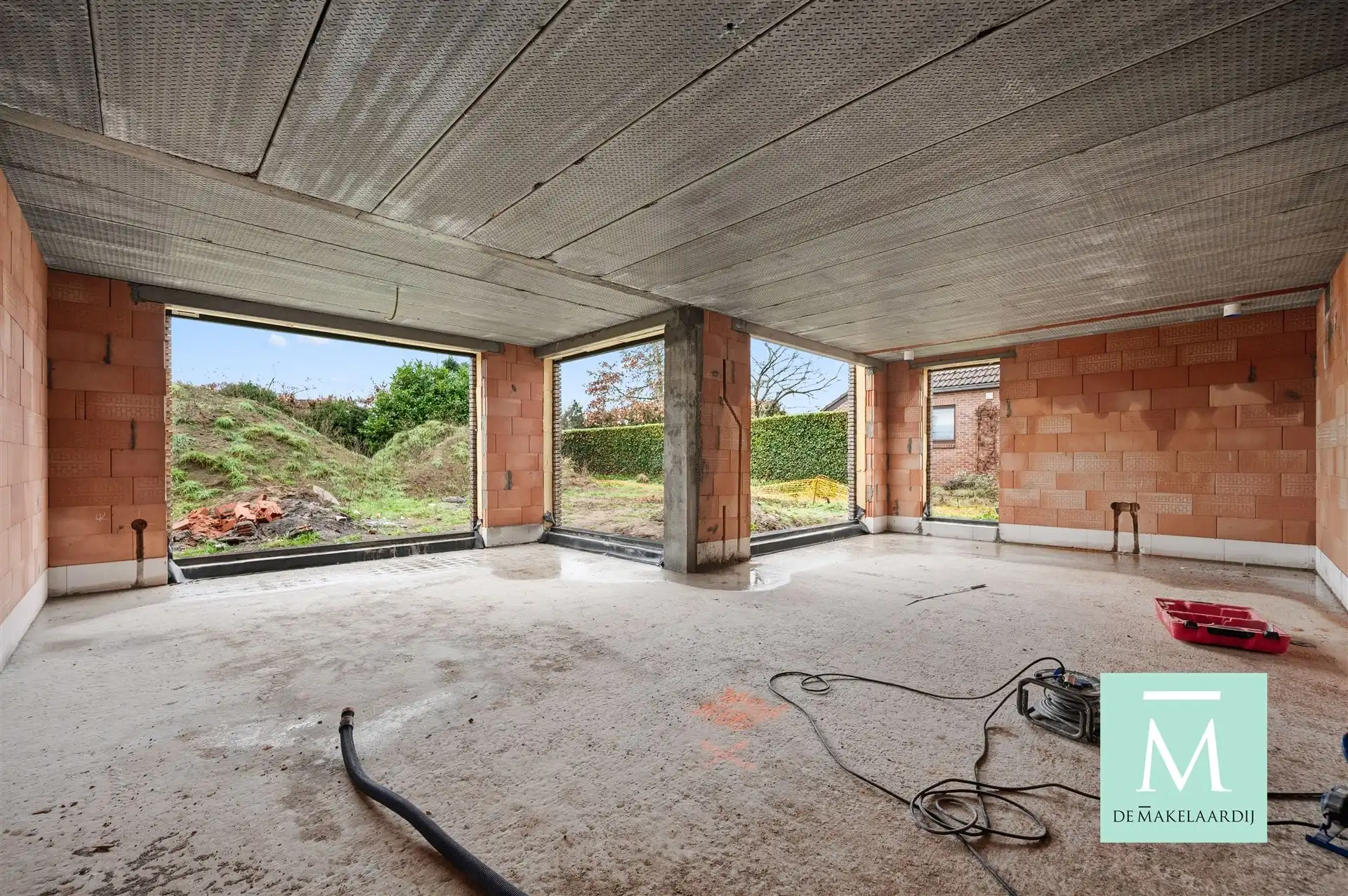 Zeer ruime nieuwbouwwoning met 4 slaapkamers en 2 badkamers vlakbij het centrum van Haacht foto 3