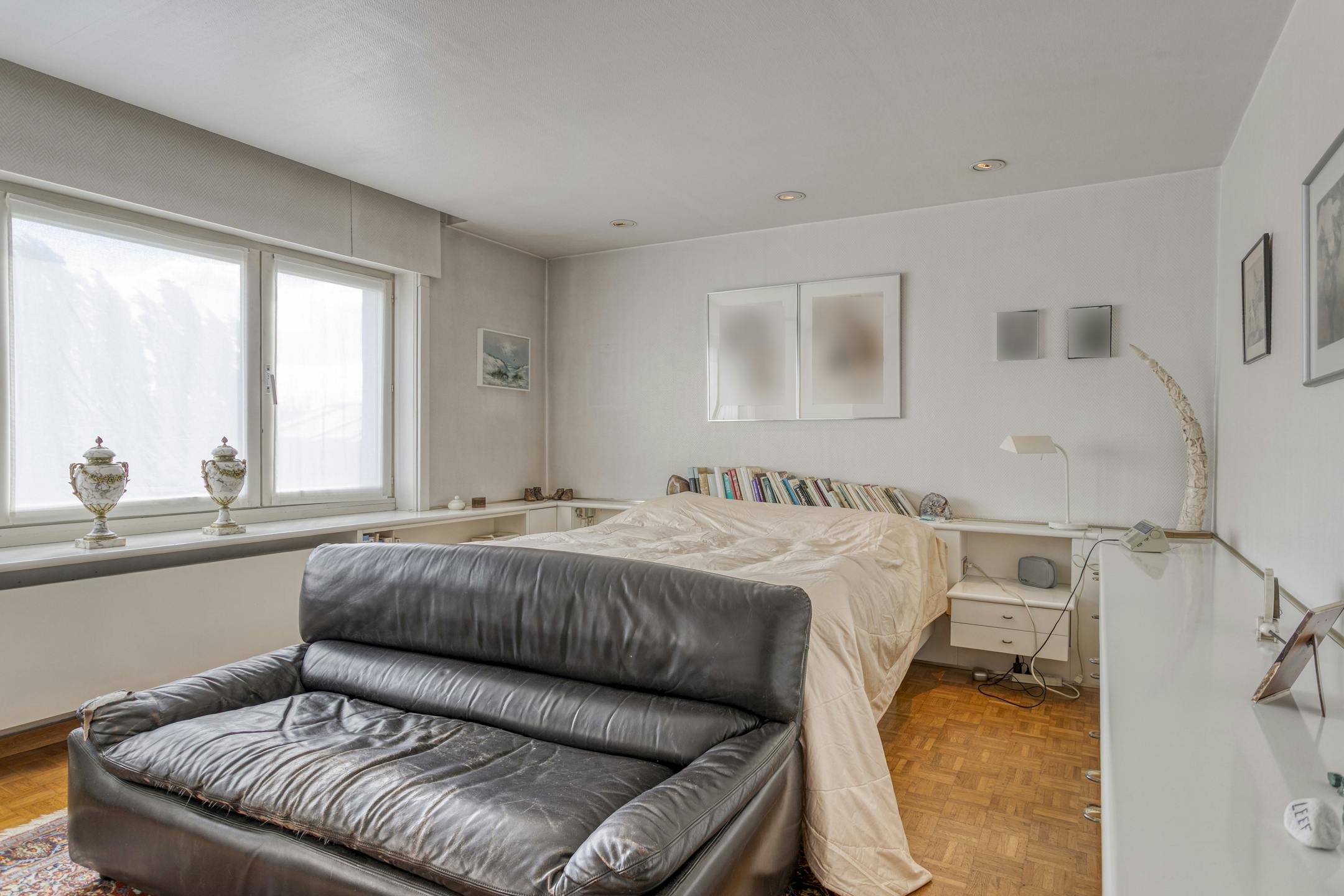 Aangenaam huis met 4 kamers te koop in centrum Beveren-Leie foto 9