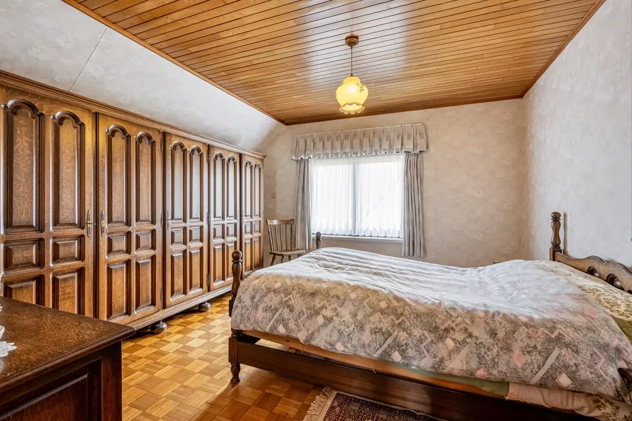 Praktische en ruime gezinswoning op rustige locatie nabij alle faciliteiten! foto 10