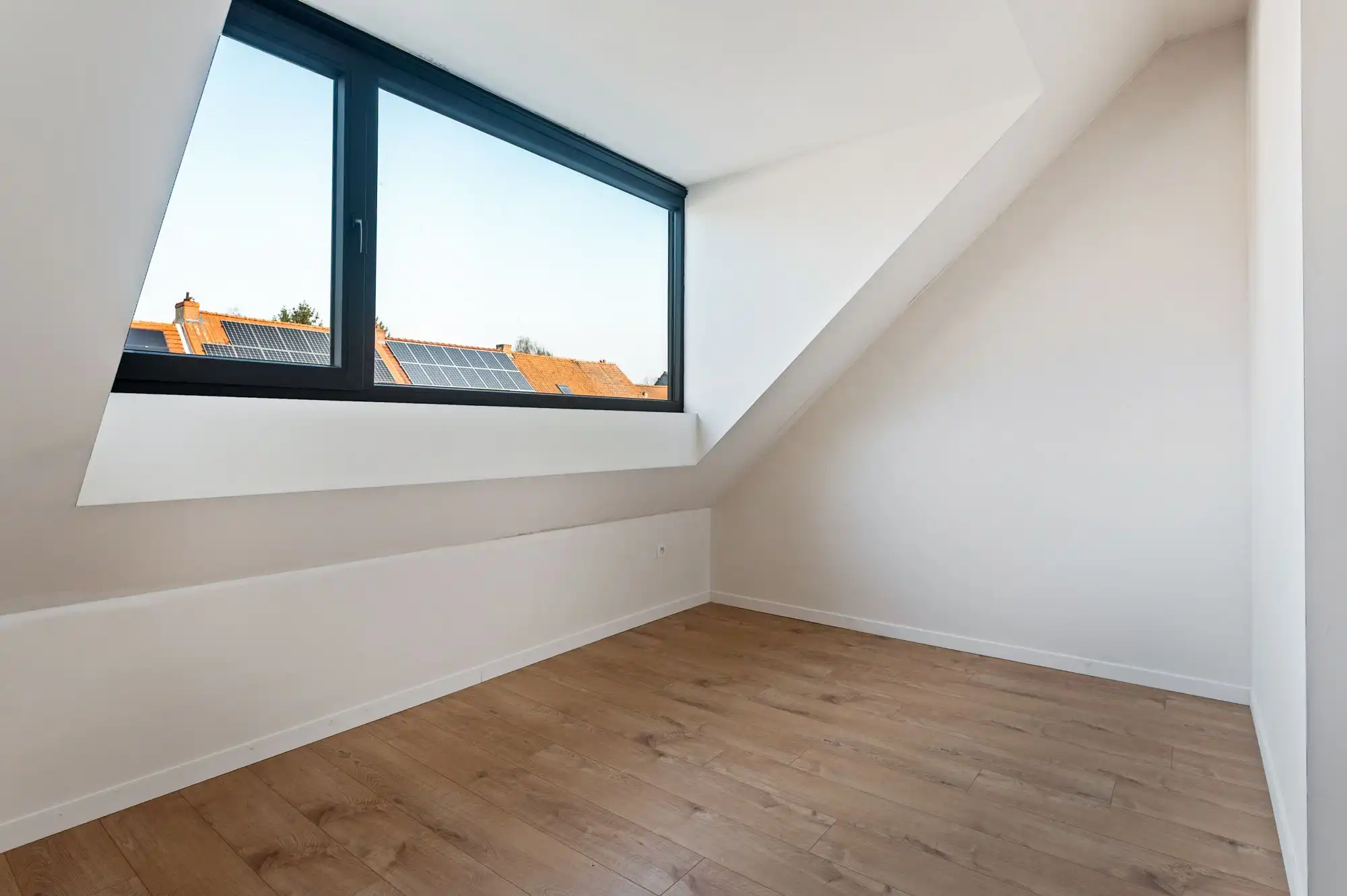 Energiezuinige gezinswoning met garage en zonnige tuin nabij centrum Ekeren! foto 23