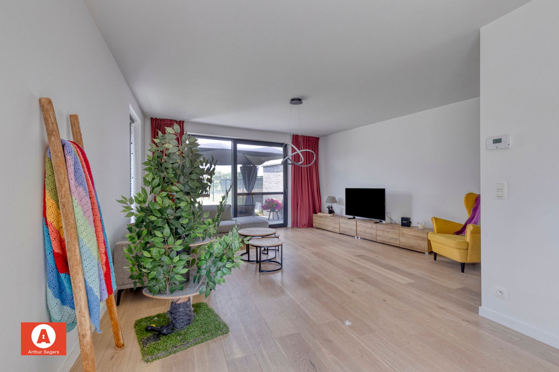 Moderne BEN-woning met 5 slaapkamers en prachtig uitzicht! foto 9