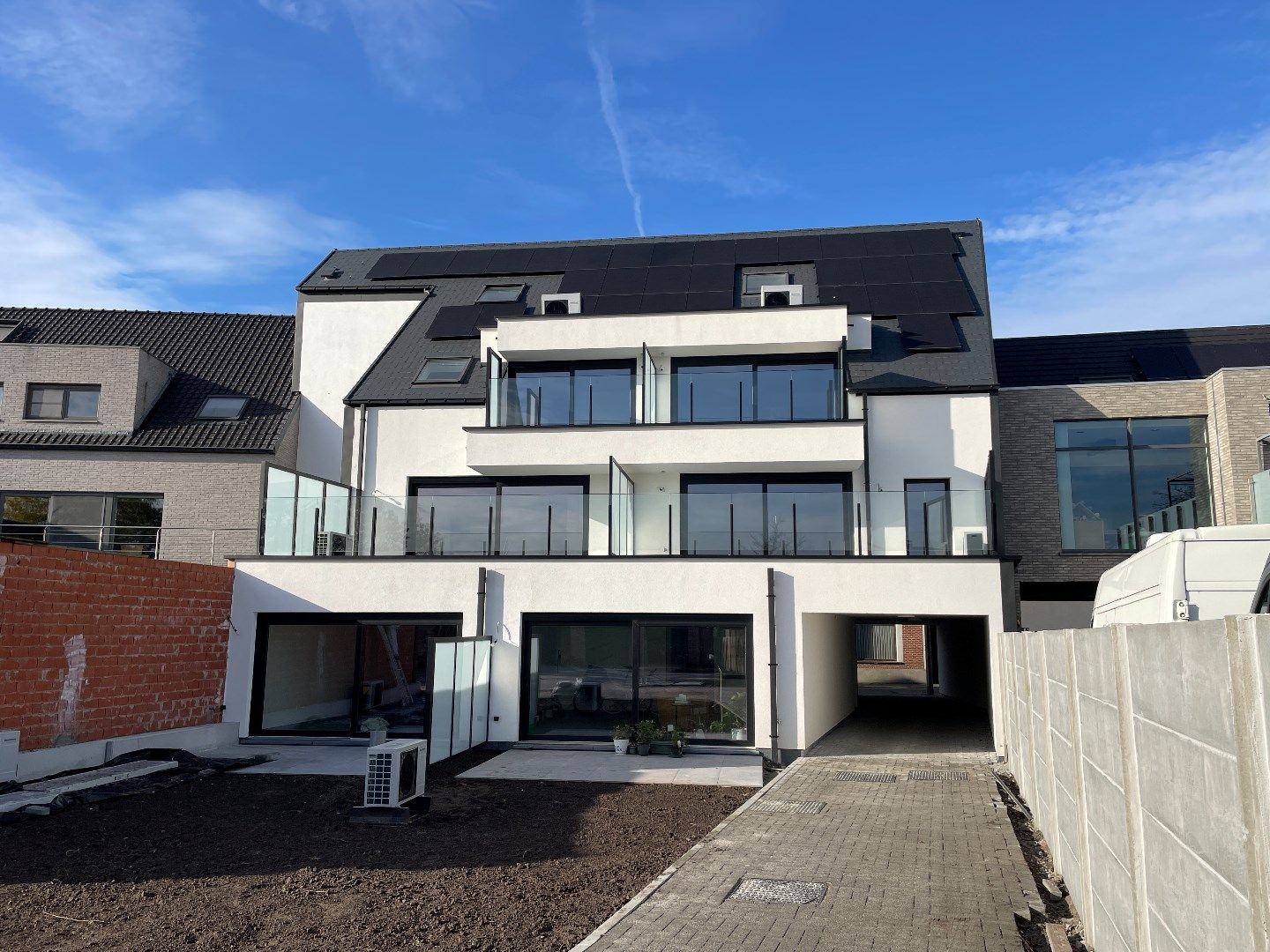 instapklaar nieuwbouwappartement met groot terras foto 4