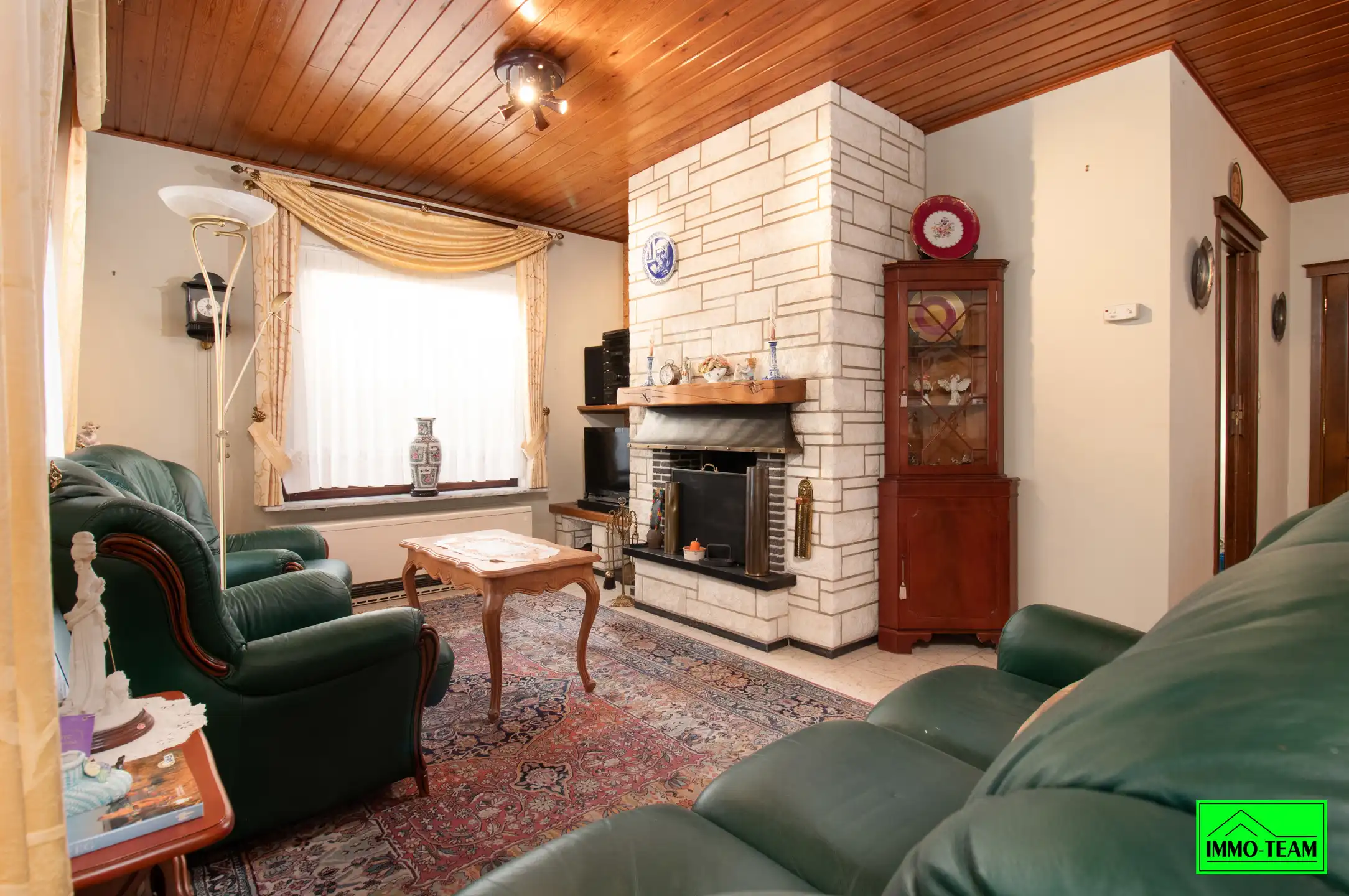 Bungalow met 3 slaapkamers in rustige woonwijk  foto 4