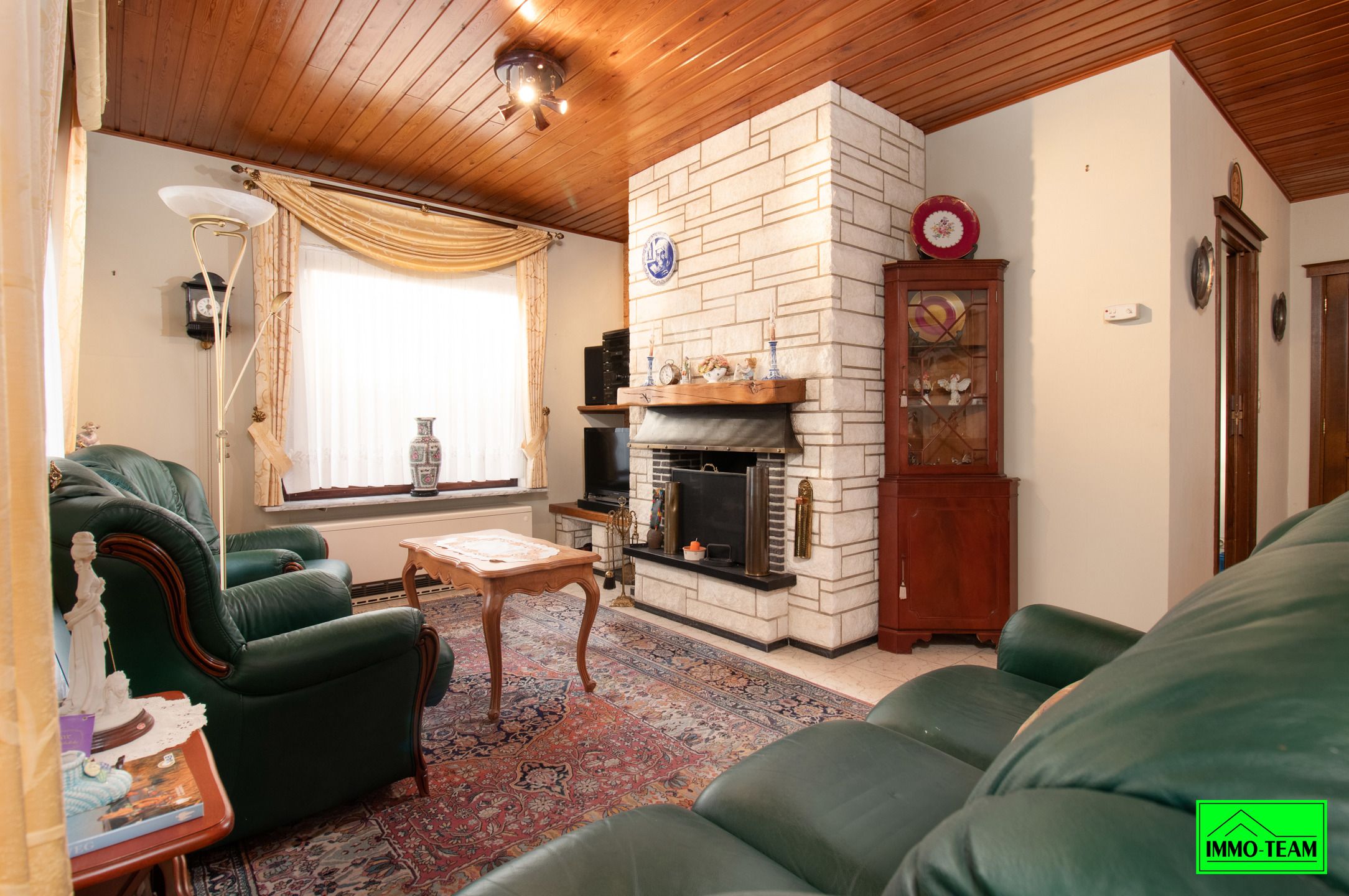 Bungalow met 3 slaapkamers in rustige woonwijk  foto 4