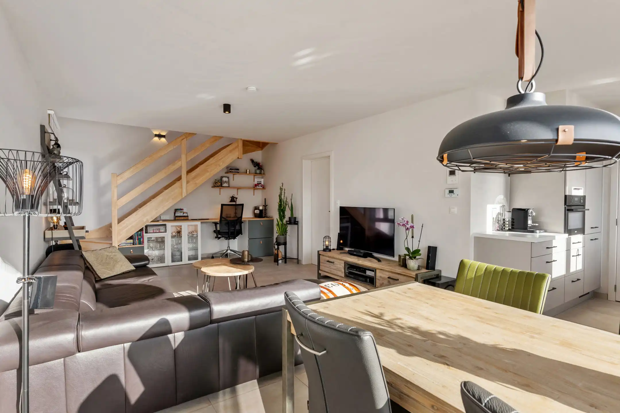 Recent duplex appartement met 2 parkings te Zichen foto 13