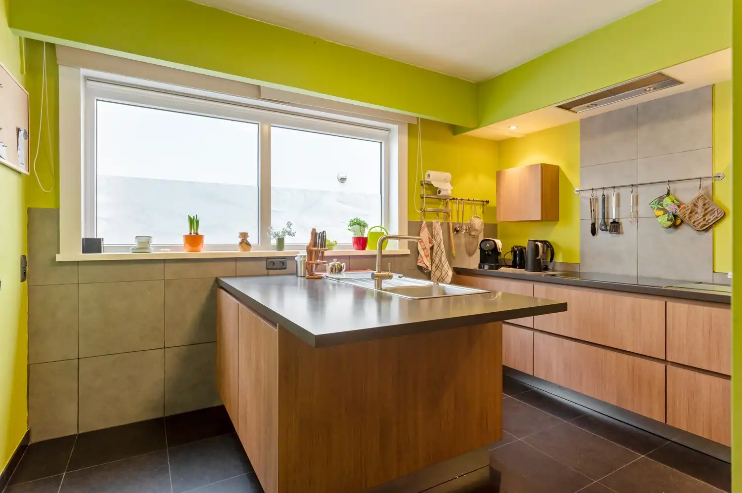 Gelijkvloers appartement met 2 SLPK met garagebox te Kalmthout foto 8