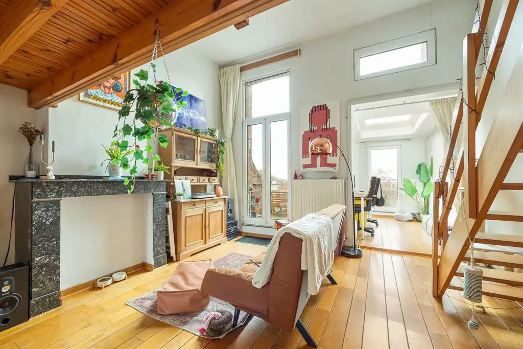 Uitzonderlijk ruime, statige herenwoning foto 22