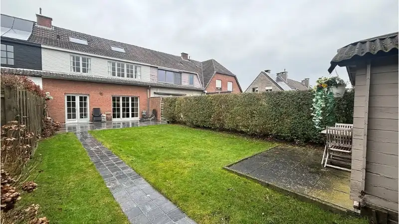 Comfortabele 3-slaapkamerwoning met GARAGE en TUIN te koop in Assebroek Brugge foto 15
