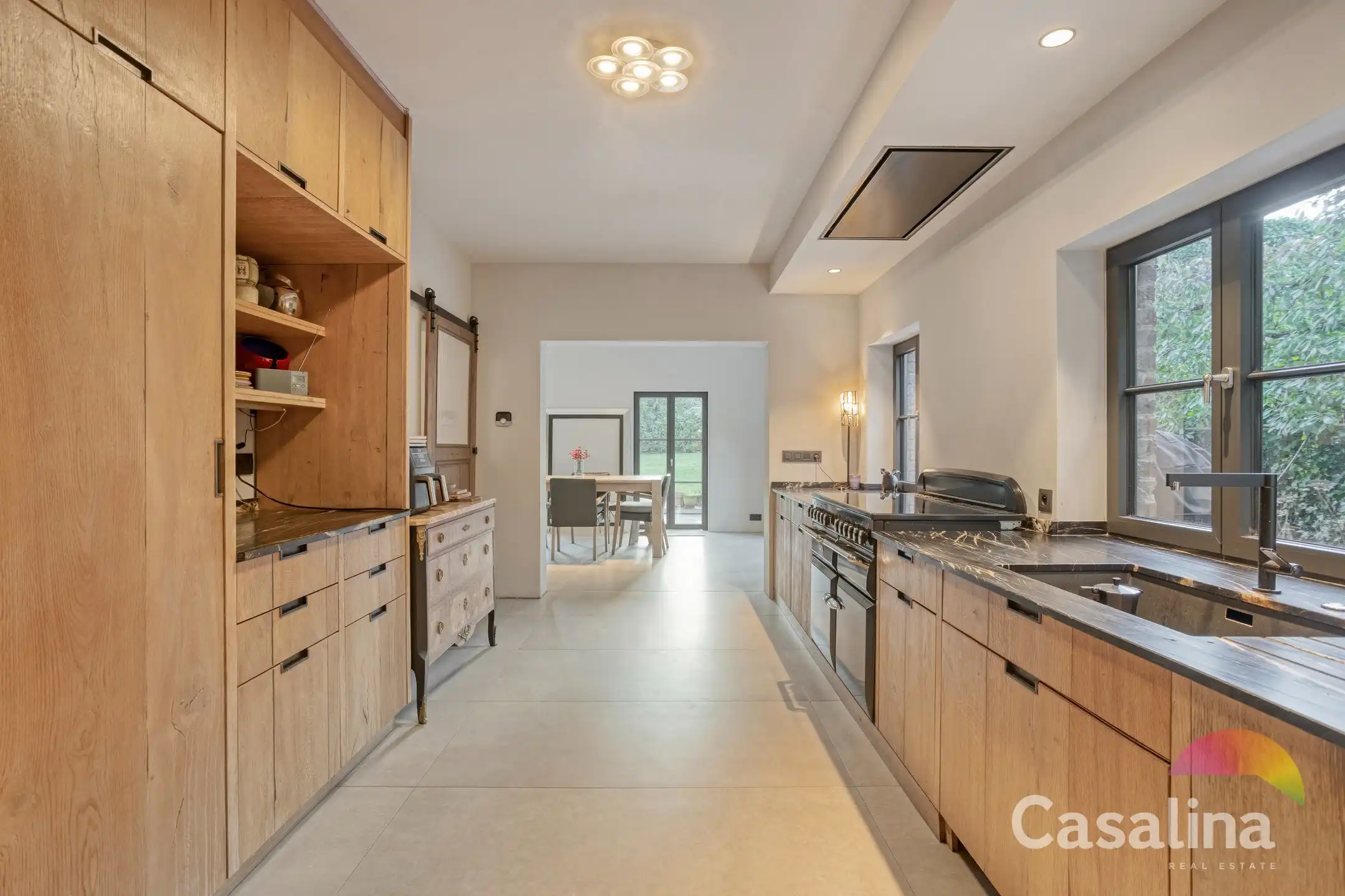 Smaakvol gerenoveerd villa  met hoge energie-efficiëntie foto 11