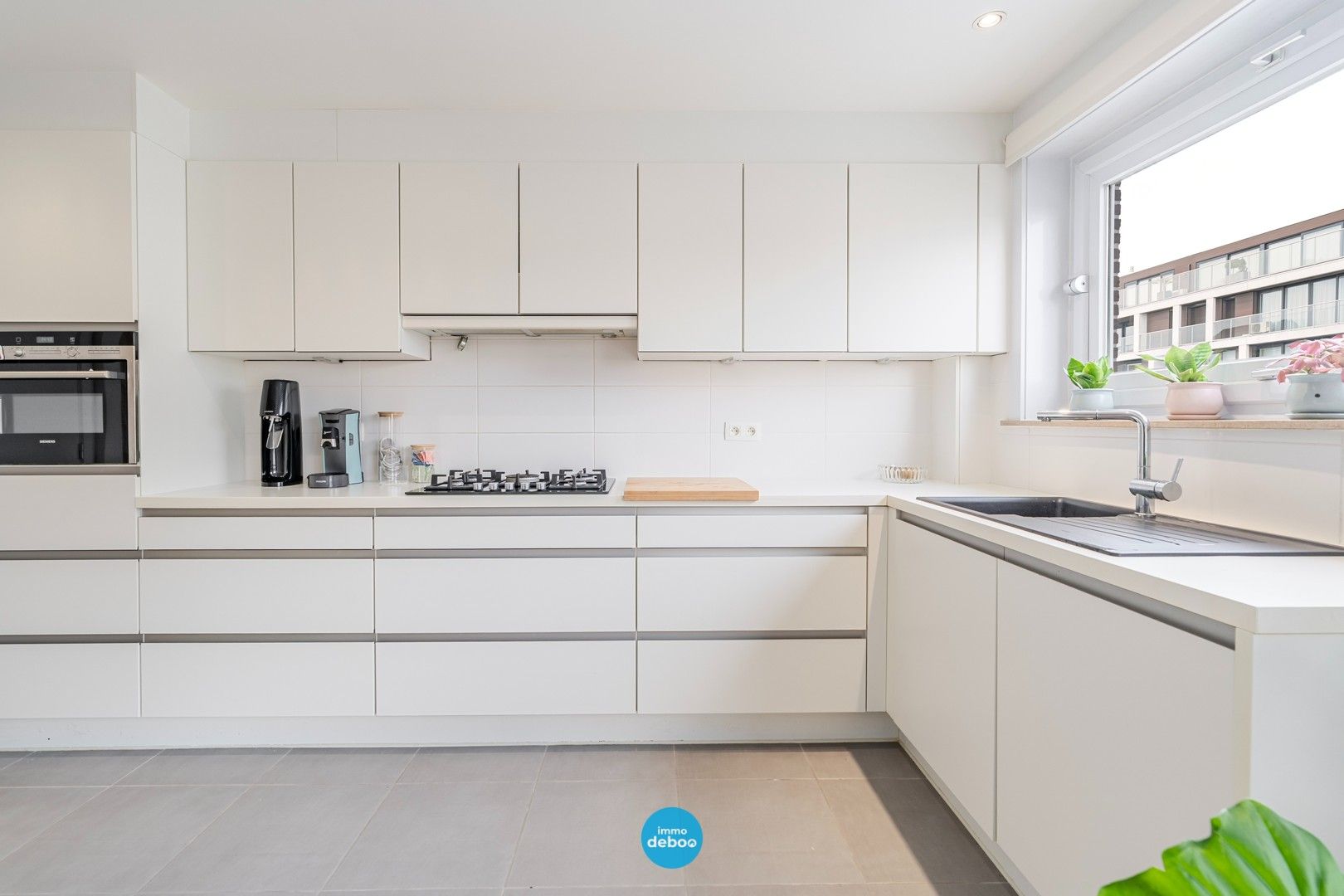 Gerenoveerd woonappartement met open zicht & zuidgericht terras foto 8