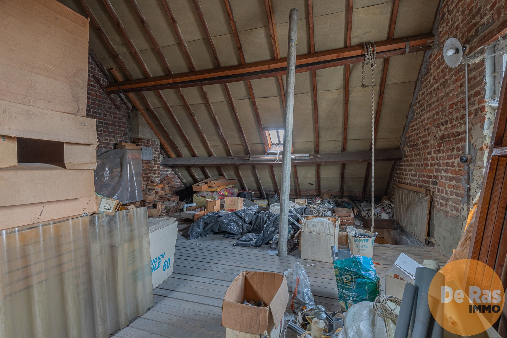 Lede - Op te frissen woning gelegen in het centrum foto 15