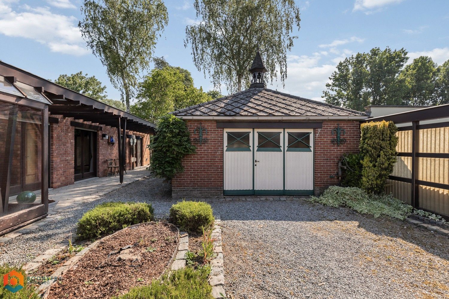 Vrijstaande woning met veel potentieel op 1143m² in Koningshooikt foto 21