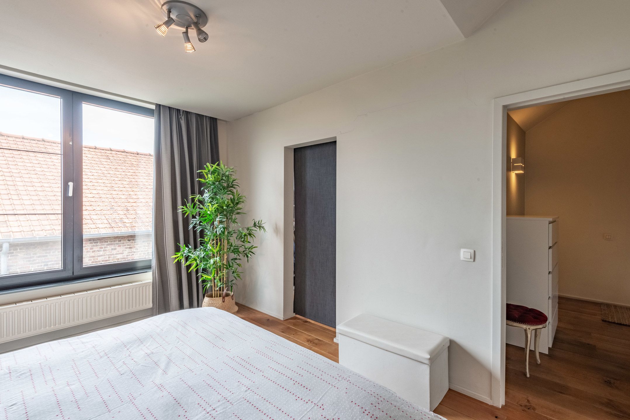 Unieke woning met terras.  foto 17