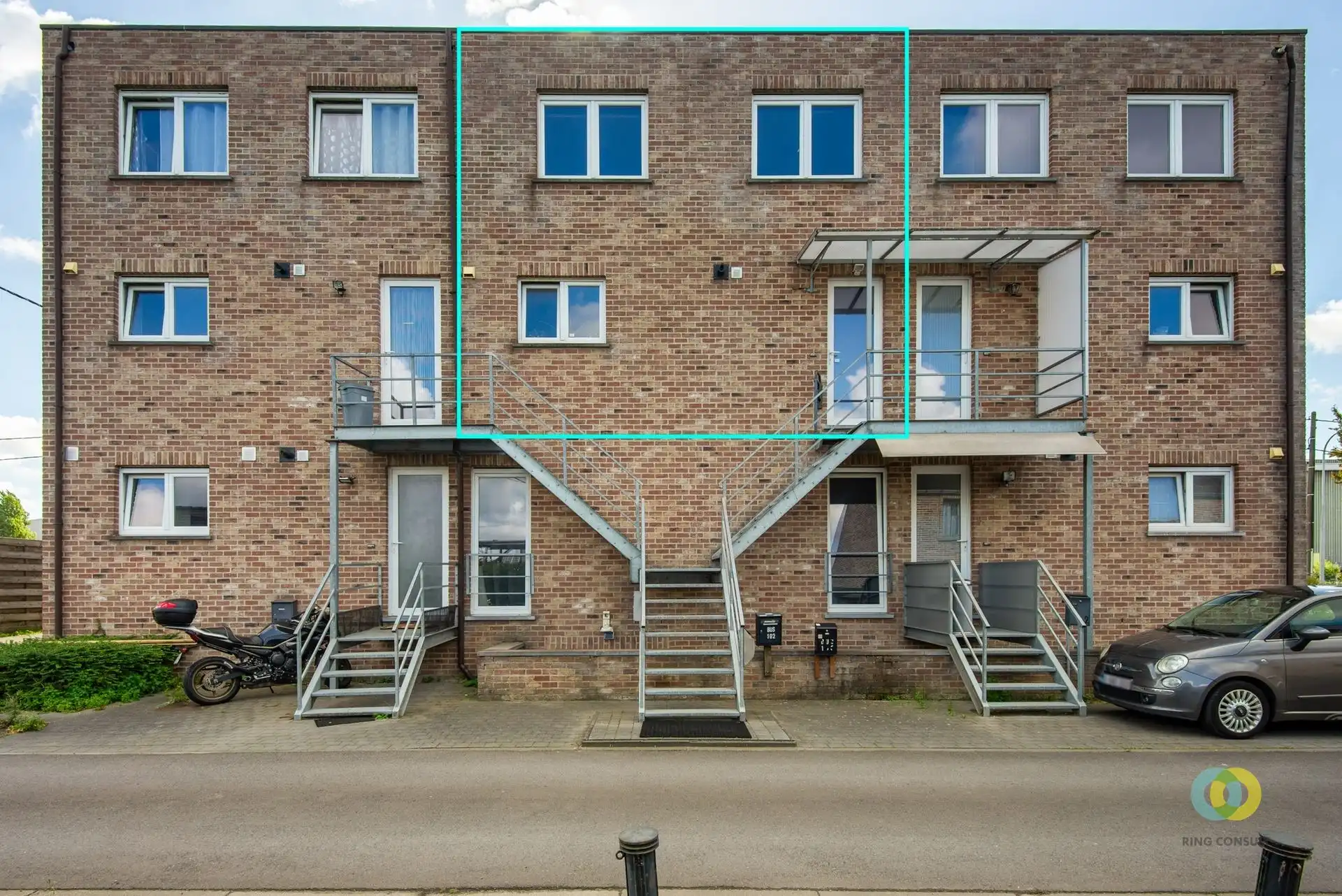 Ruim duplexappartement 4 slaapkamers foto 15