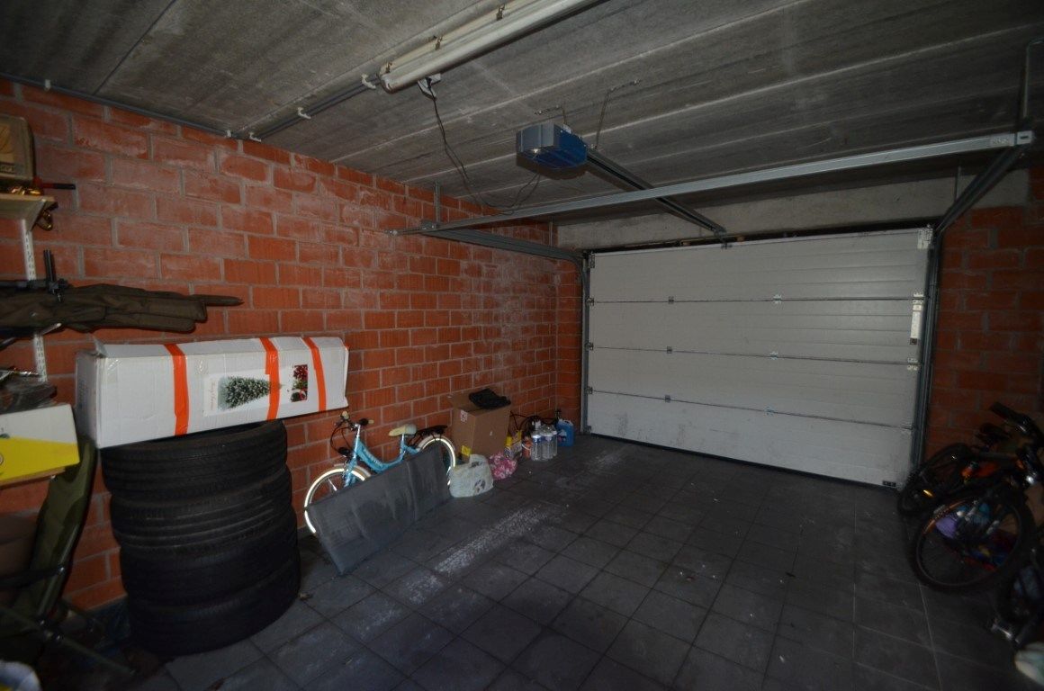 Centrumwoning met 3 slpk en garage foto 20