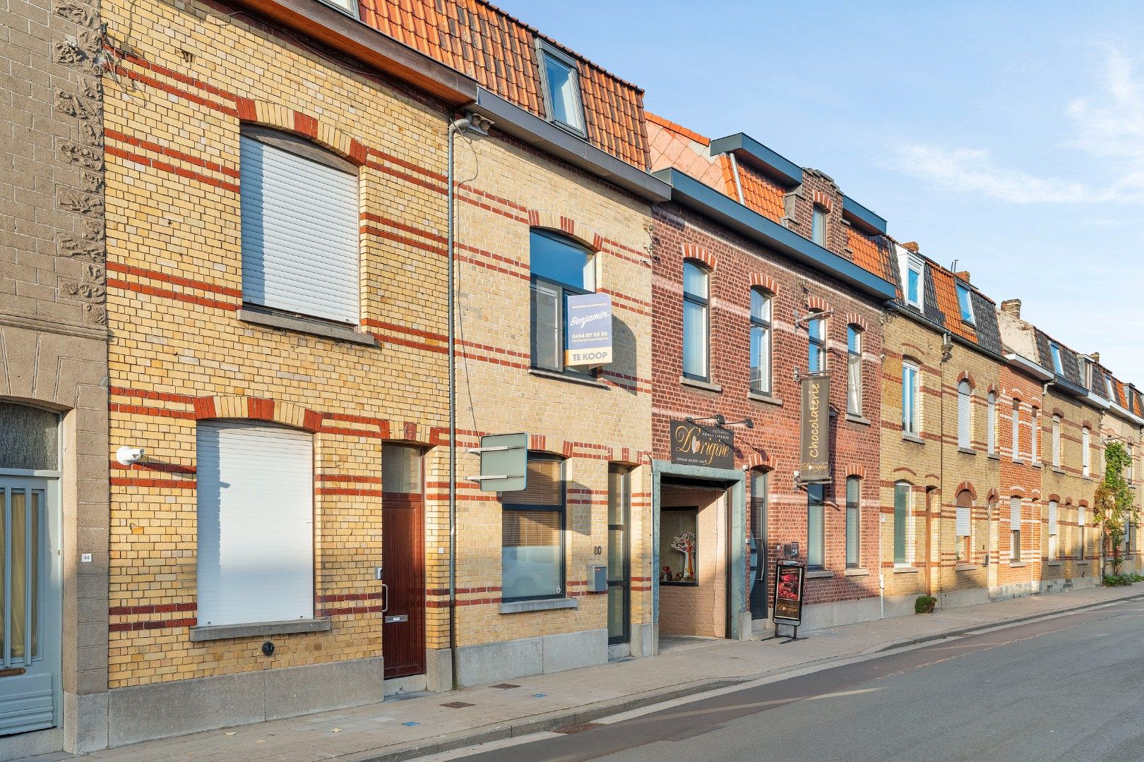Instapklare, lichtrijke woning met 3 slaapkamers en tuin in Kortrijk foto 15