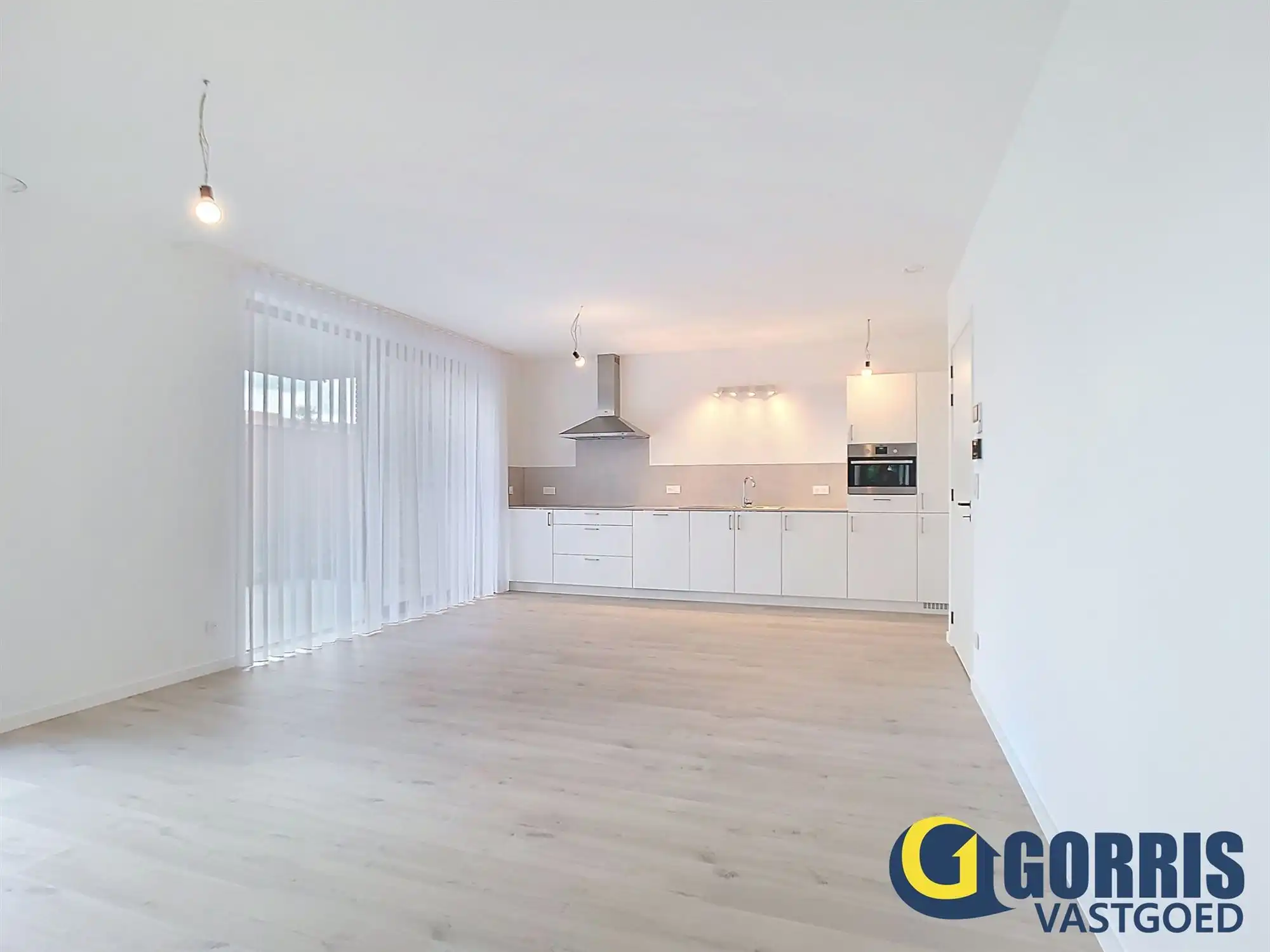 Rustig gelegen gelijkvloers nieuwbouwappartement met 2 slaapkamers. foto 3