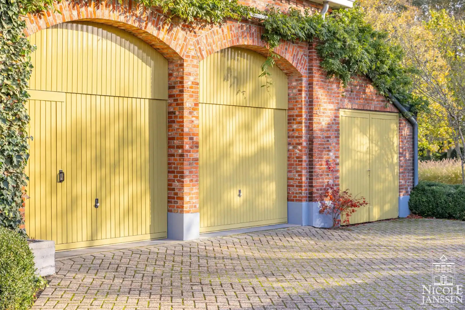 Authentiek herenhuis met conciërgewoning foto 15