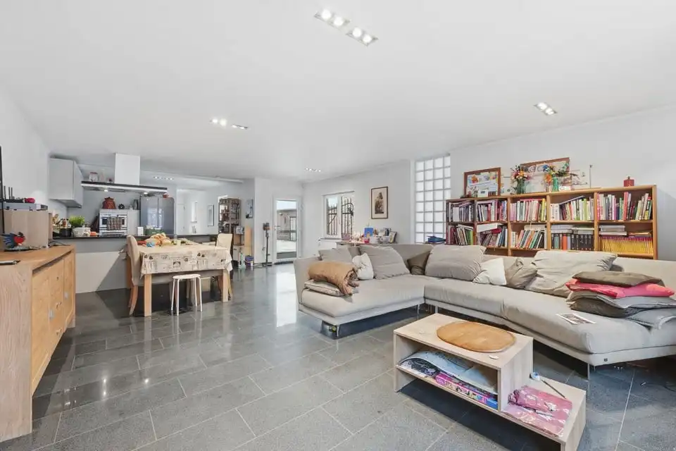 UNIEKE VIERKANTSHOEVE MET KARAKTER EN EINDELOZE MOGELIJKHEDEN IN ZOUTLEEUW foto 5