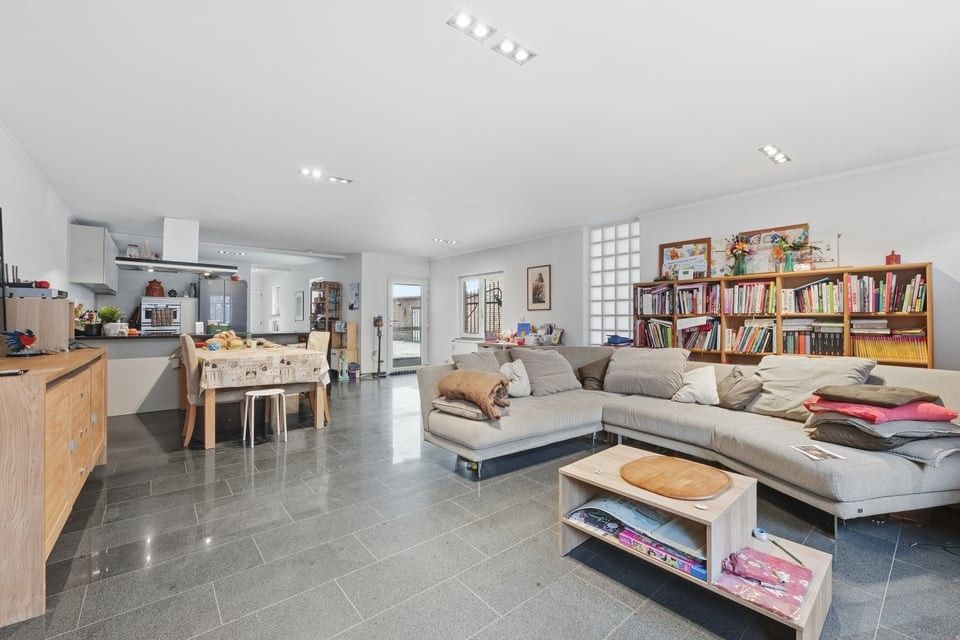 UNIEKE VIERKANTSHOEVE MET KARAKTER EN EINDELOZE MOGELIJKHEDEN IN ZOUTLEEUW foto 5