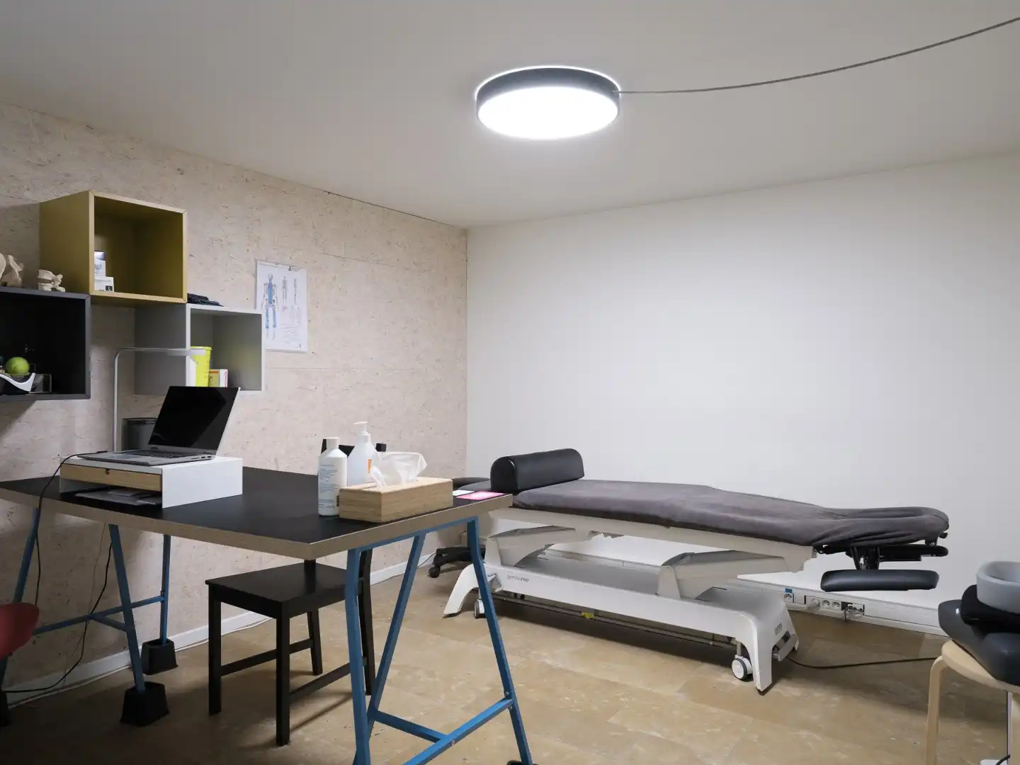 Ruim commercieel kantoor/praktijkruimte langsheen de Coupure uit 1997 met 205 m² bruikbare oppervlakte foto 9