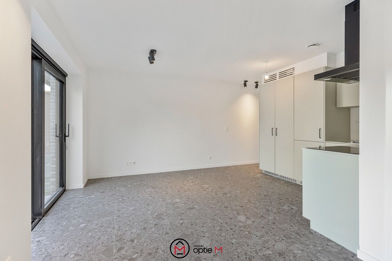 Wonen in het hart van Hasselt – slimme, complete studio foto 4