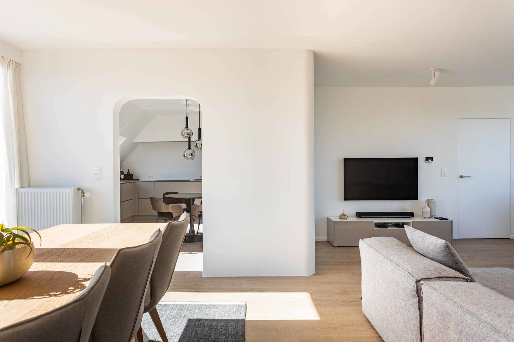 Ruim en Lichtrijk Duplex Appartement (212m²) op Toplocatie foto 6