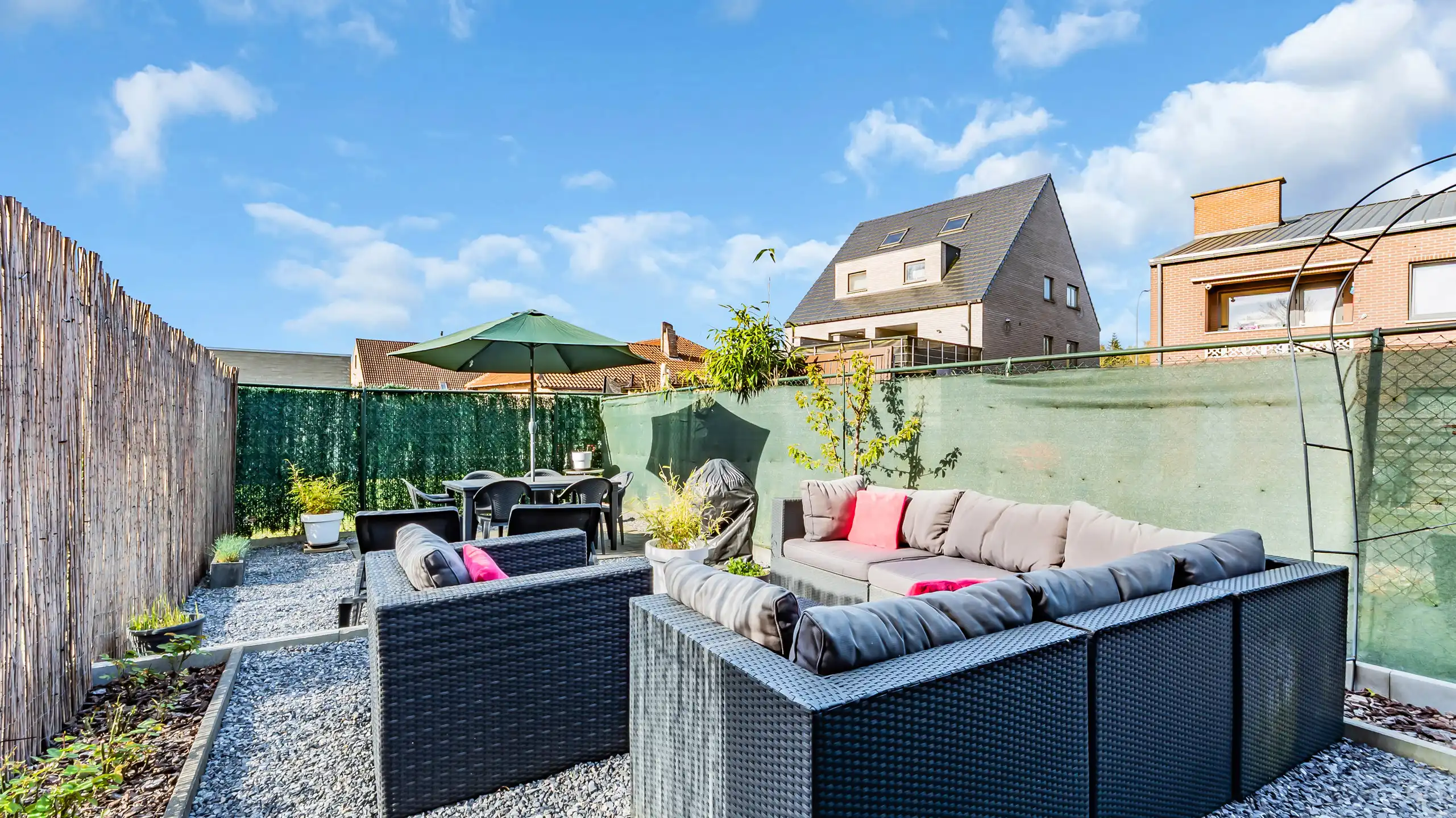 Uniek wonen in loftstijl met veel potentieel op topligging foto 29