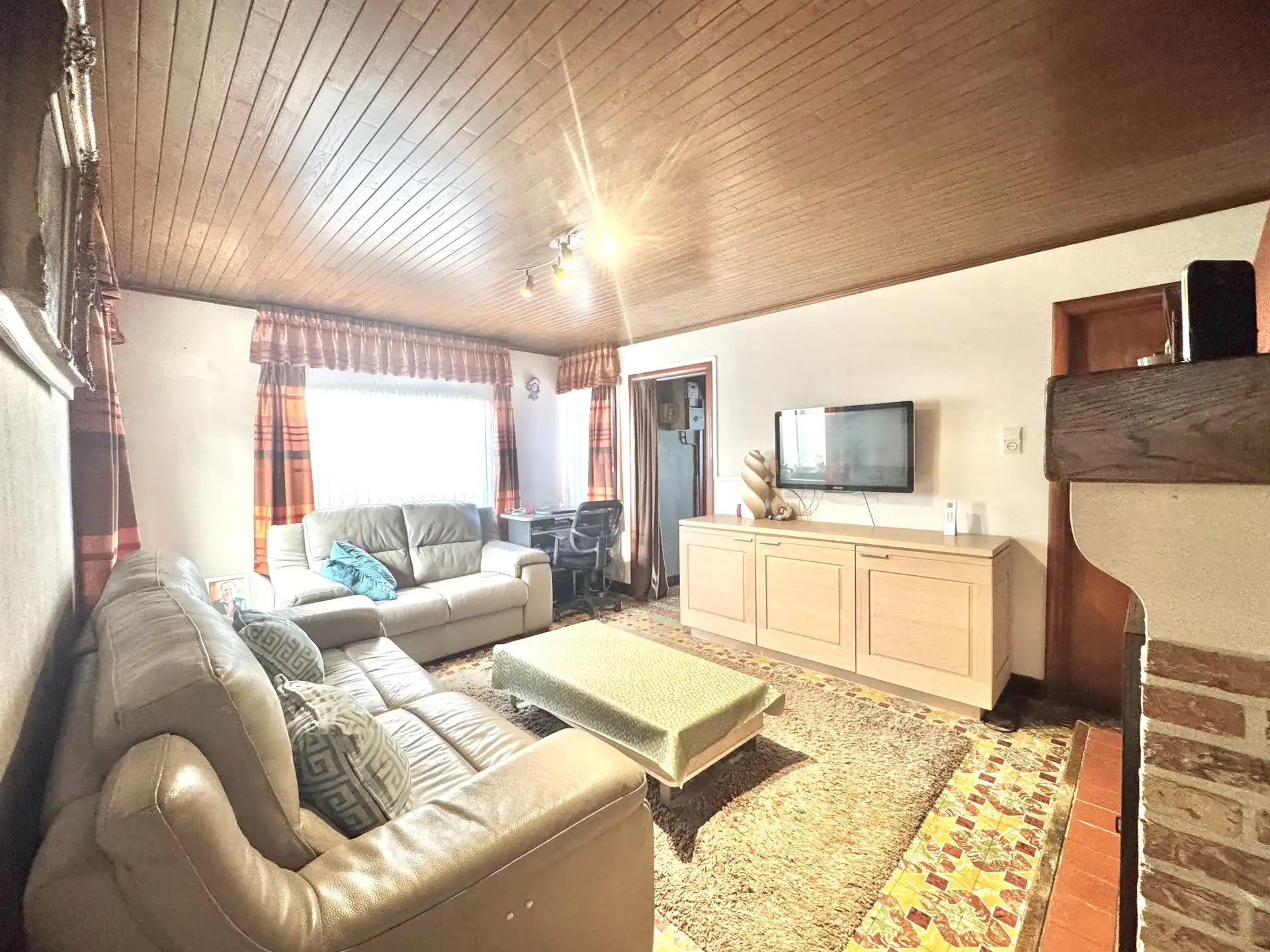 HALFOPEN WONING | 2 KAMERS |TERRAS | GARAGE | 208 M² foto 14