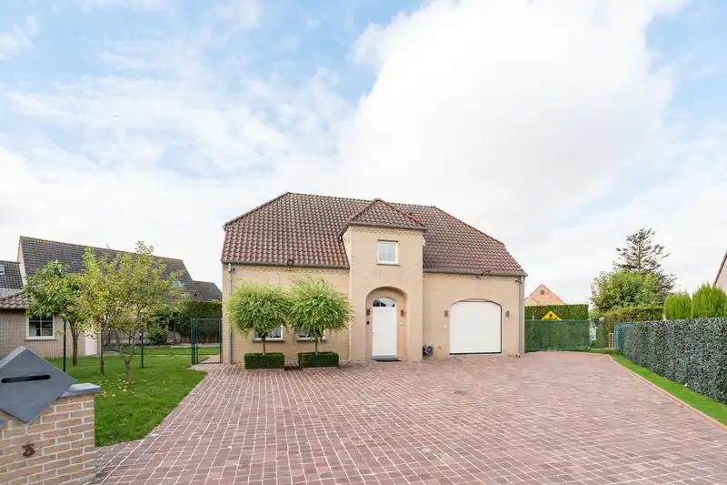 Ruime, instapklare villa nabij centrum Beitem – op slechts 10 min van Roeselare voorzien van&nbsp; 5 à 6 slpks. foto 24