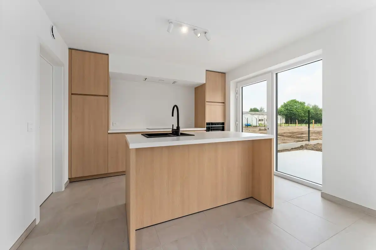 Energiezuinig wonen nabij het centrum van Wingene foto 9