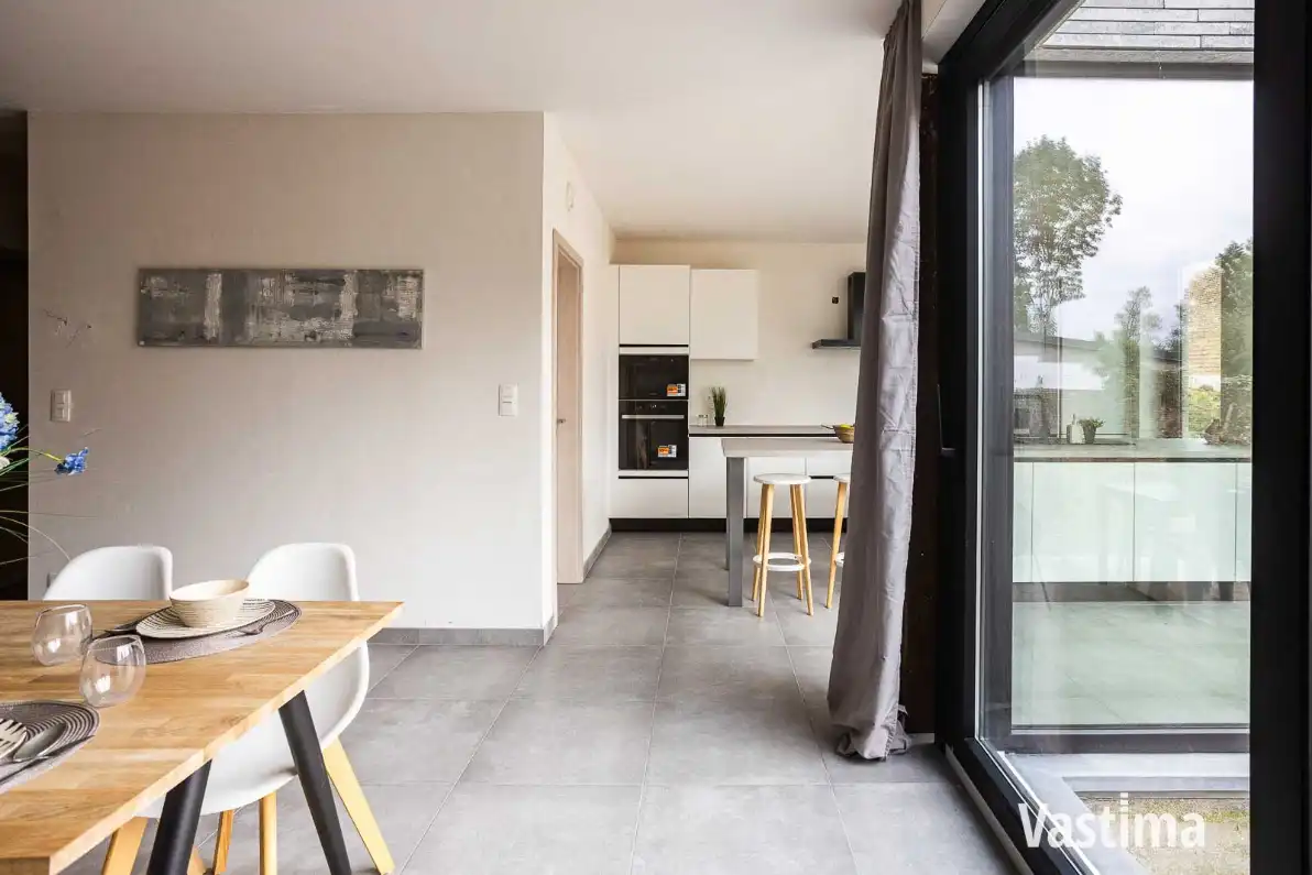 Nieuwbouw gesloten woning met 3 slaapkamers, garage en tuin foto 16