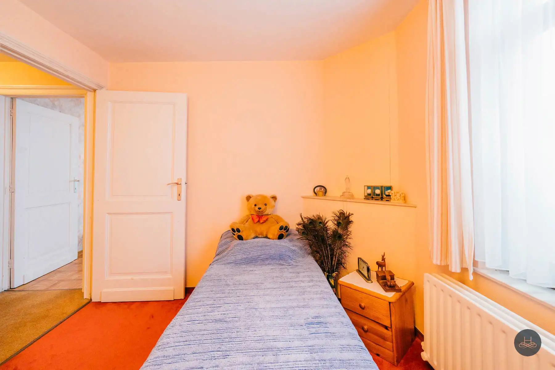 Prachtige authentieke en ruime villa met enorm potentieel foto 19